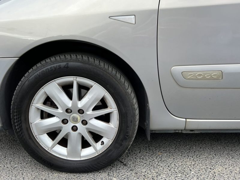 RENAULT ESPACE 4 IV PHASE 2 2.0 DCI 150 Cv TOIT PANORAMIQUE / 7 PLACES