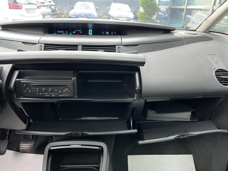 RENAULT ESPACE 4 IV PHASE 2 2.0 DCI 150 Cv TOIT PANORAMIQUE / 7 PLACES