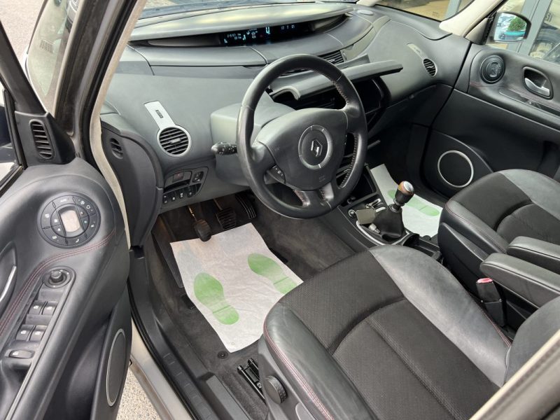 RENAULT ESPACE 4 IV PHASE 2 2.0 DCI 150 Cv TOIT PANORAMIQUE / 7 PLACES