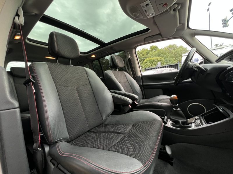 RENAULT ESPACE 4 IV PHASE 2 2.0 DCI 150 Cv TOIT PANORAMIQUE / 7 PLACES