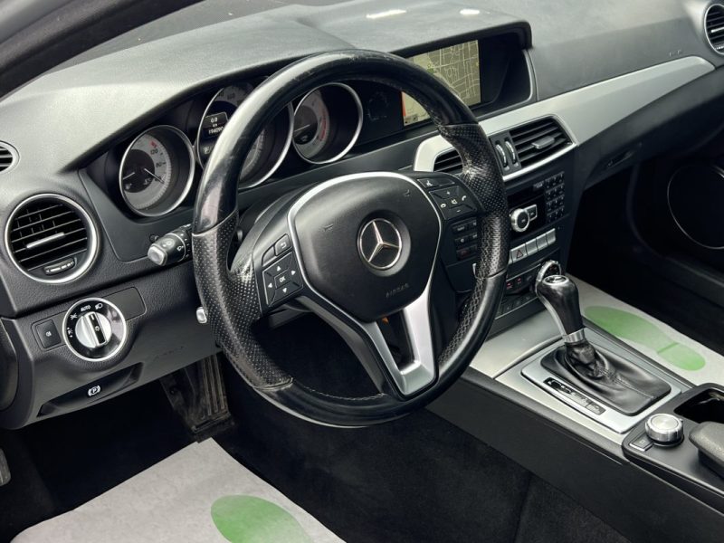 MERCEDES CLASSE C 3 III PHASE 2 SW 220 CDI 2.2 D 170 BOITE AUTO TOIT OUVRANT ATTELAGE Garantie 1 an