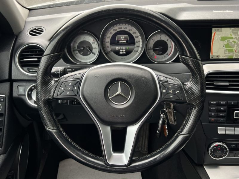 MERCEDES CLASSE C 3 III PHASE 2 SW 220 CDI 2.2 D 170 BOITE AUTO TOIT OUVRANT ATTELAGE Garantie 1 an