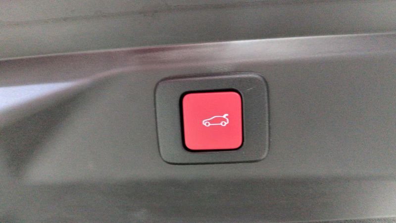 Peugeot 3008 nouveau Hybrid 145 e-dcs6 gt + pack 360 vision & drive assist plus