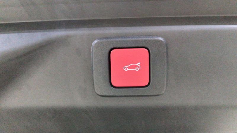 Peugeot 3008 nouveau Hybrid 145 e-dcs6 gt + pack 360 vision & drive assist plus