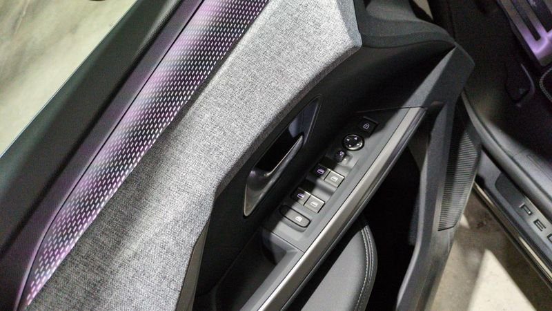 Peugeot 3008 nouveau Hybrid 145 e-dcs6 gt + pack 360 vision & drive assist plus