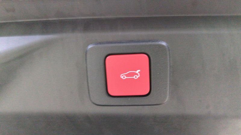 Peugeot 3008 nouveau Hybrid 145 e-dcs6 gt + pack 360 vision & drive assist plus