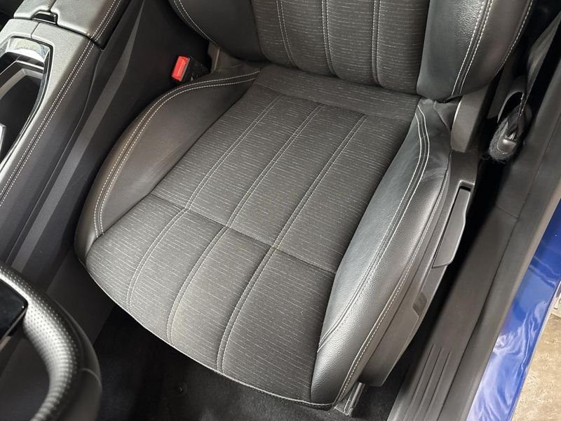 Renault Austral E-tech hybrid 200 techno + navi + pack safety