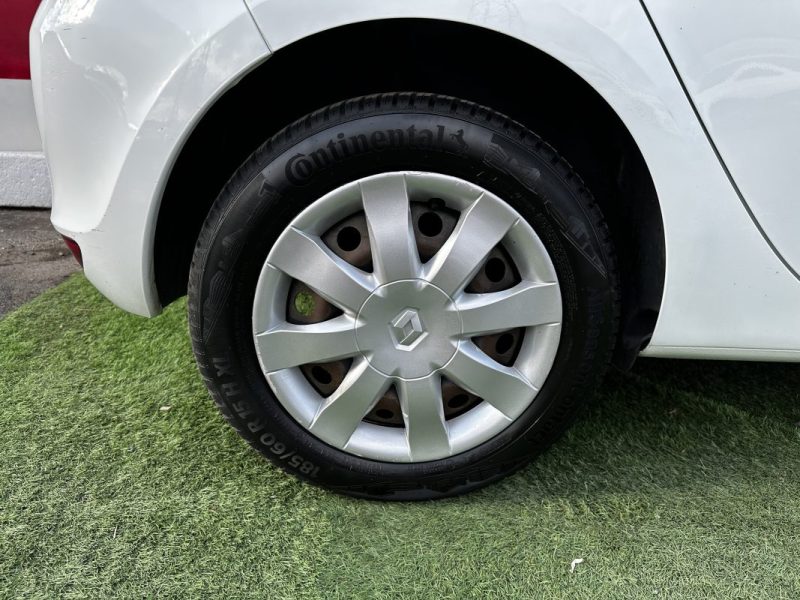 RENAULT CLIO III 2012