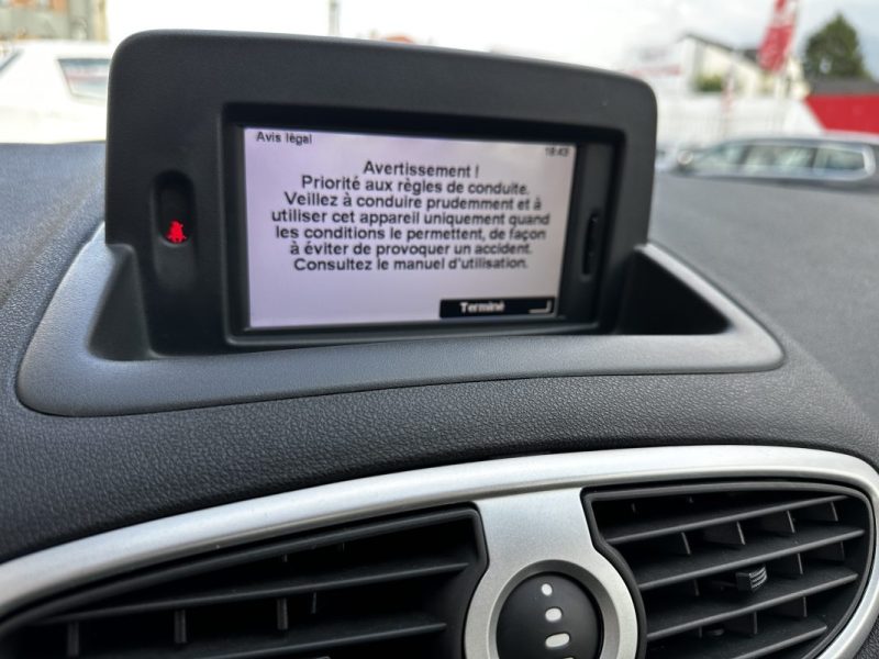 RENAULT CLIO III 2012