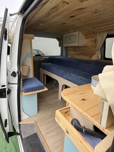 VOLKSWAGEN TRANSPORTER 2019