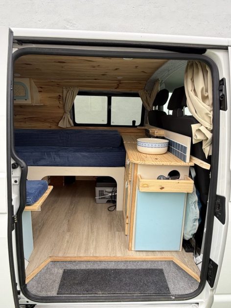 VOLKSWAGEN TRANSPORTER 2019