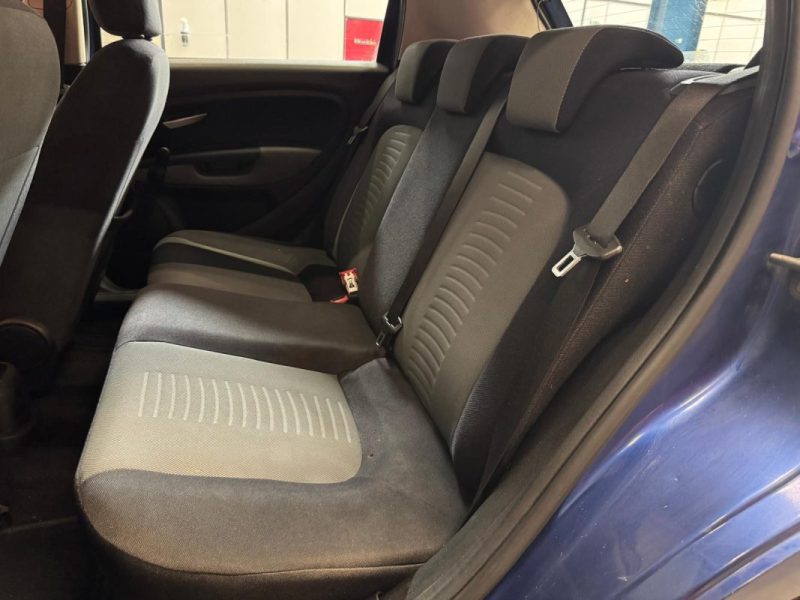 FIAT PUNTO 1.3 D Multijet 75 Dynamic 