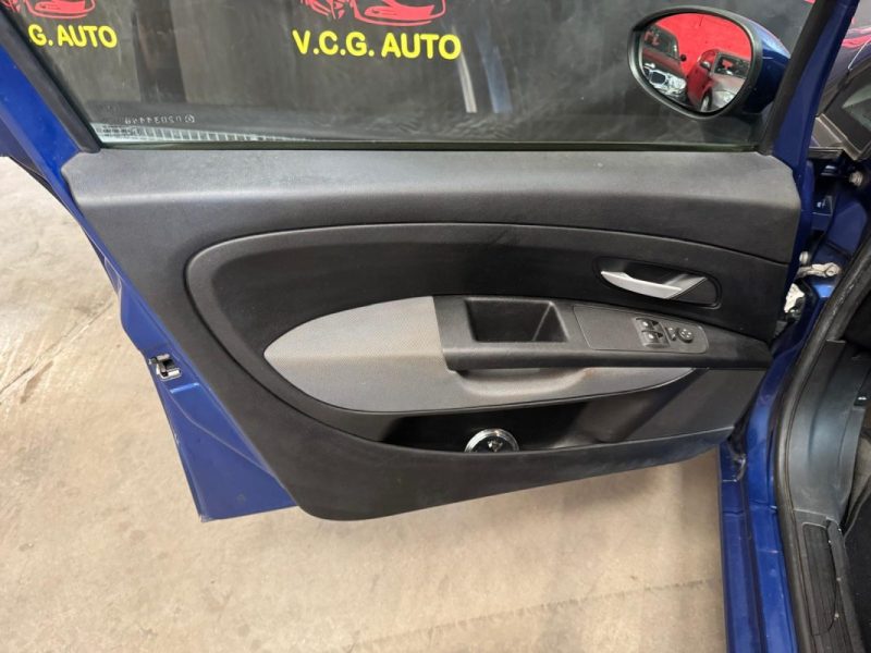 FIAT PUNTO 1.3 D Multijet 75 Dynamic 