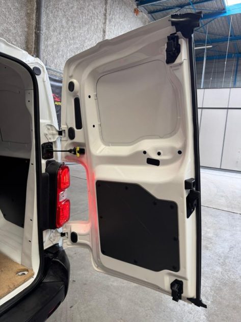 PEUGEOT EXPERT Long 2.0 BlueHDi 120 S&S Asphalt EAT8 