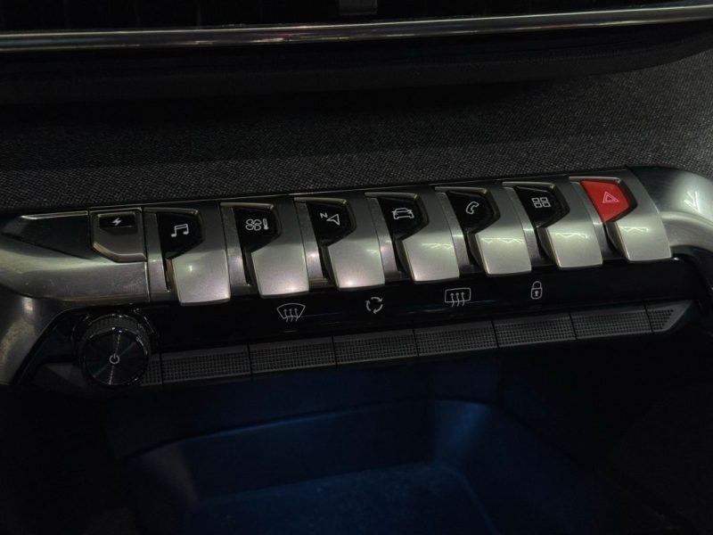 PEUGEOT 3008 1.6 THP HYBRID 225 cv ALLURE PACK EAT8 