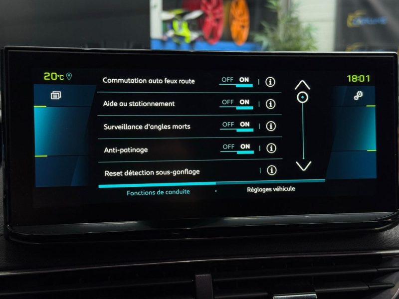 PEUGEOT 3008 1.6 THP HYBRID 225 cv ALLURE PACK EAT8 