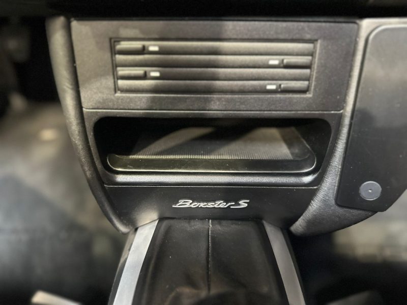 PORSCHE BOXSTER TYPE 986 3.2 S / Suivi complet