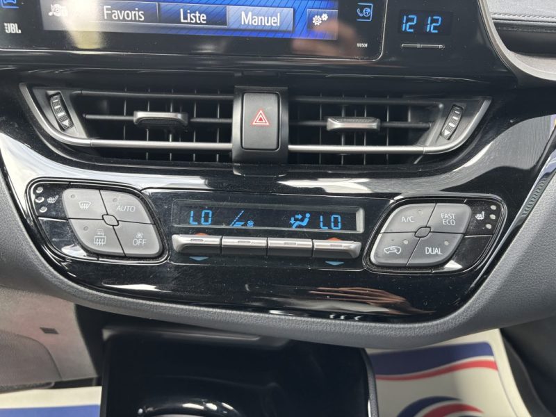 TOYOTA C-HR 122h Collection - JBL