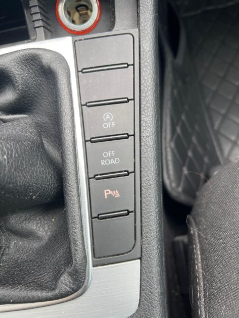 VOLKSWAGEN PASSAT SW 2.0 TDI 140 BLUEMOTION TECHNOLOGY ULTIMATE 4MOTION