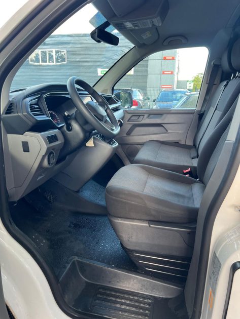 VOLKSWAGEN TRANSPORTER T6 tdi faible kilometrage