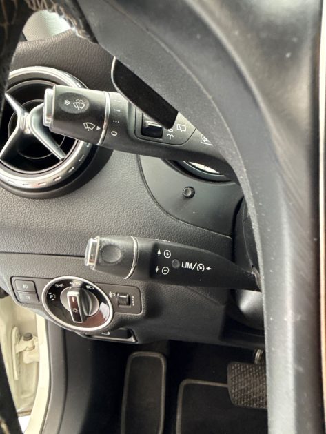 MERCEDES CLASSE GLA 220 d 177 ch Sensation 4Matic 7G-DCT