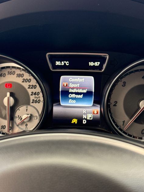 MERCEDES CLASSE GLA 220 d 177 ch Sensation 4Matic 7G-DCT