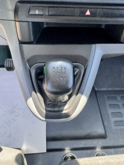 OPEL ZAFIRA LIFE VIVARO 1.5 BLUE HDI 9 PLACES 120CH 