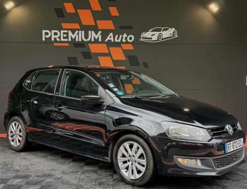 VOLKSWAGEN POLO 2011