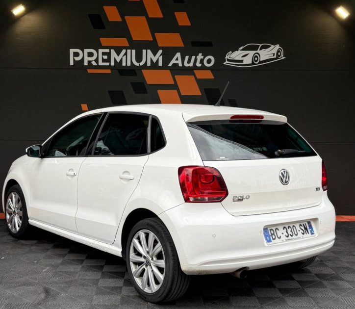 VOLKSWAGEN POLO 2010