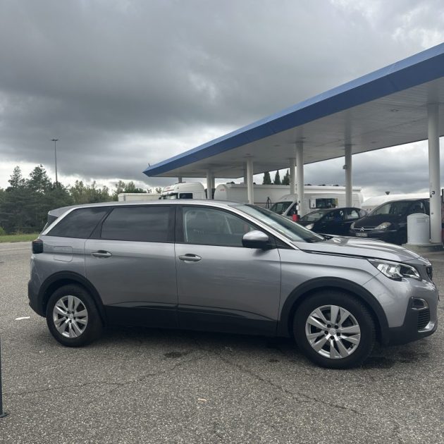 PEUGEOT 5008 1.5 BLUE HDI 130 cv ACTIVE BUSINESS 7 Places Garantie 12 mois