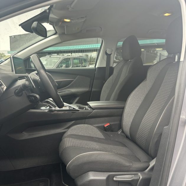 PEUGEOT 5008 1.5 BLUE HDI 130 cv ACTIVE BUSINESS 7 Places Garantie 12 mois