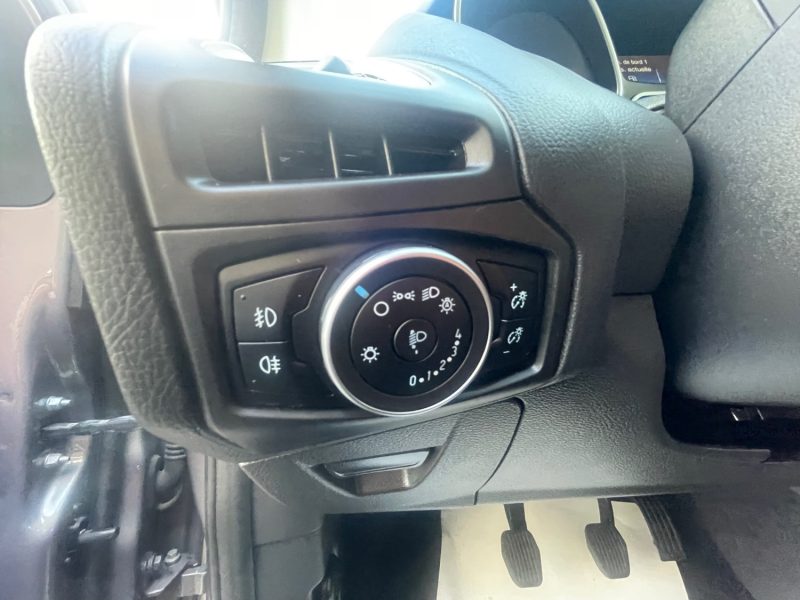 FORD FOCUS 3 PHASE 2 1.0i - 125CV 12V TURBO CRIT'AIR 1 2015