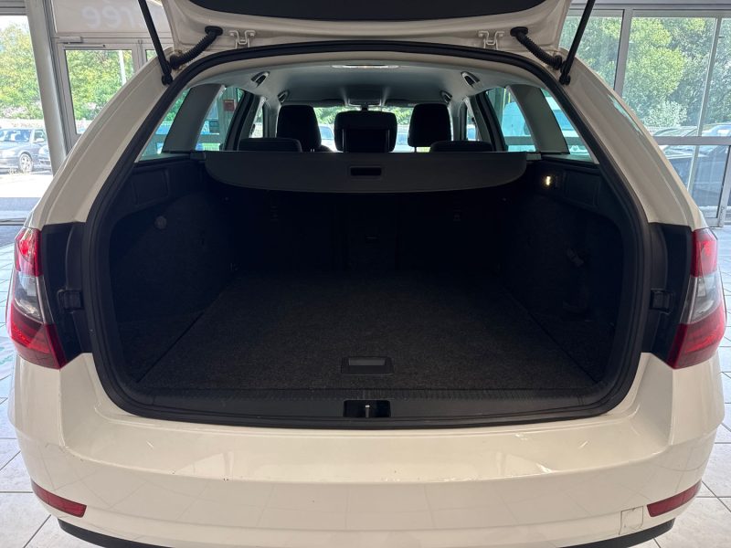 SKODA OCTAVIA 1.6 TDI 116ch SCR Clever DSG7 Euro6d-T