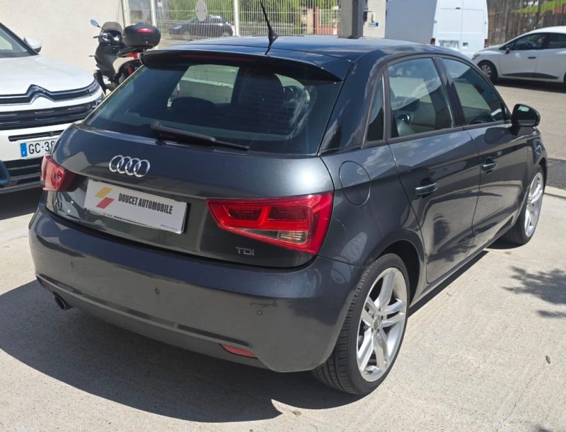 AUDI A1 1.6 tdi 105cv / SPORTBACK 2012 / S LINE