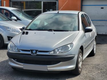 PEUGEOT 206 2006
