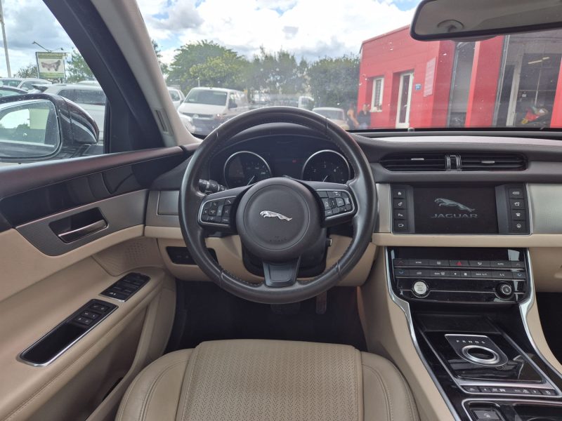 JAGUAR XF 2016