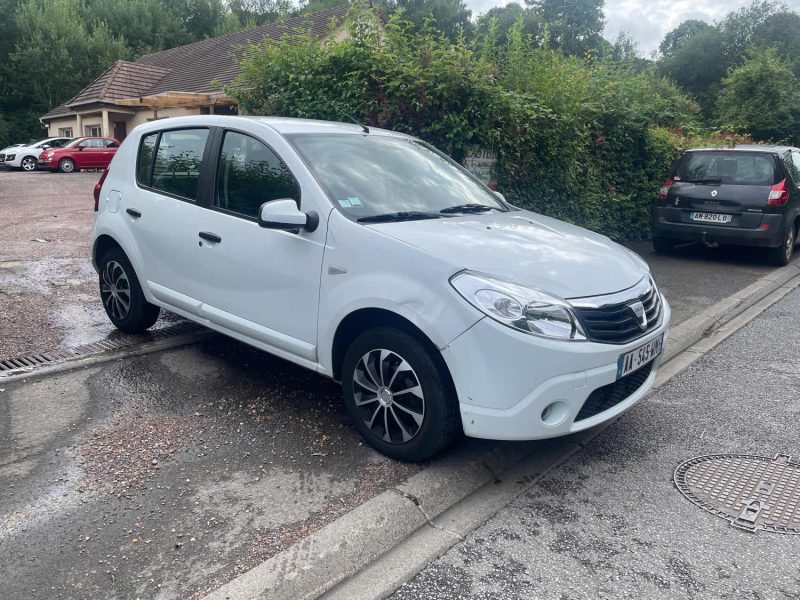 DACIA SANDERO 1.4MPI 75CV