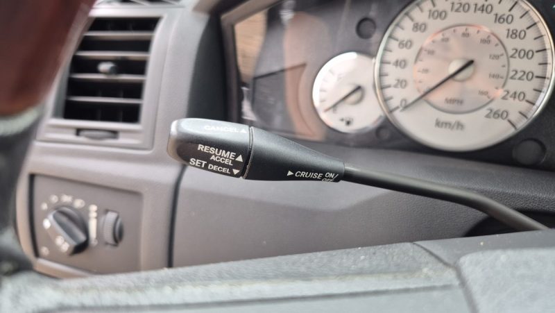 CHRYSLER 300 C 3.0 CRD 218 ch DESIGN