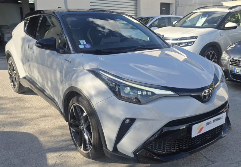 TOYOTA C-HR 2021
