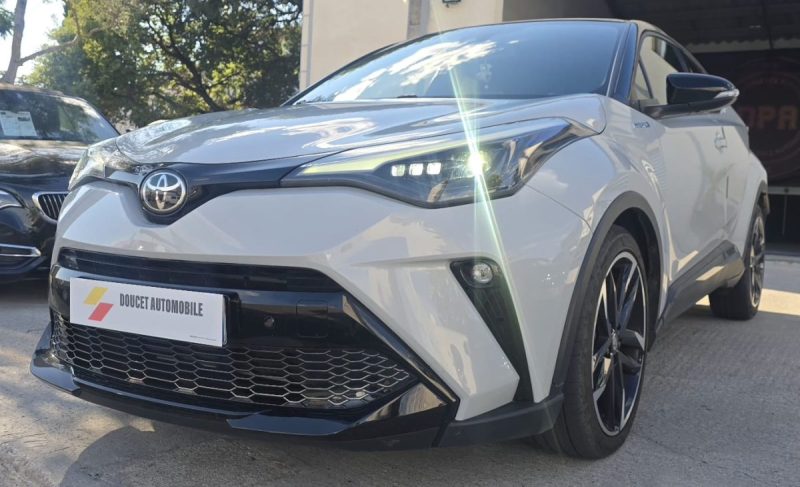 TOYOTA C-HR 2021