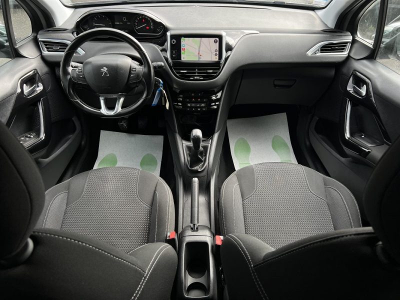 PEUGEOT 208 PHASE 2 ALLURE 1.2 82 Cv APPLE CARPLAY & ANDROID 38 600 Kms CRIT AIR 1 - GARANTIE 1 AN