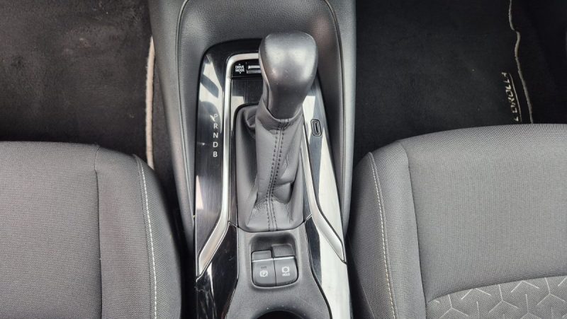 TOYOTA COROLLA NG 122h Dynamic Business MY21