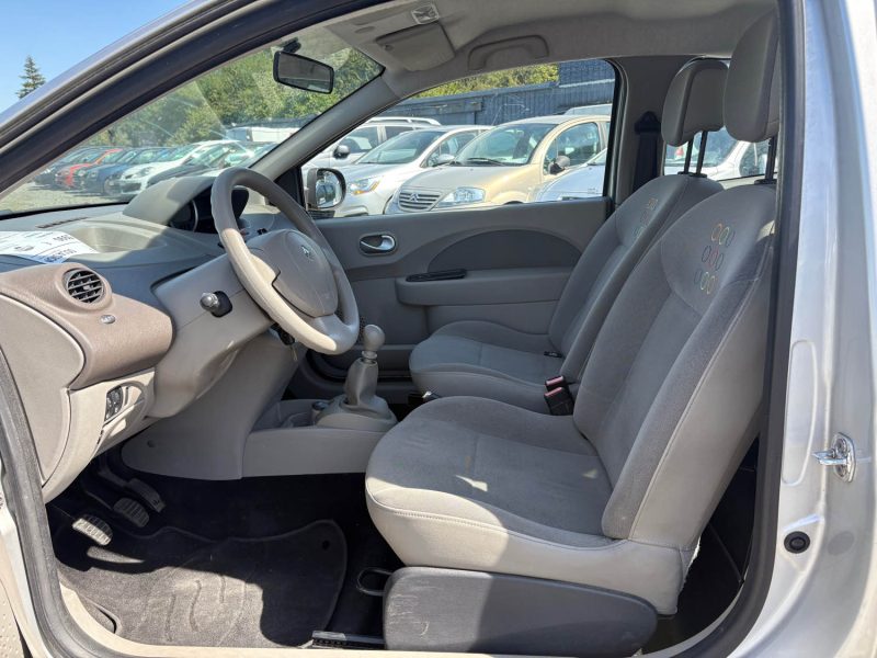 La Renault Twingo1.2 LEV 16v 75ch Expression eco²  distribution neuf Garantie 12 mois