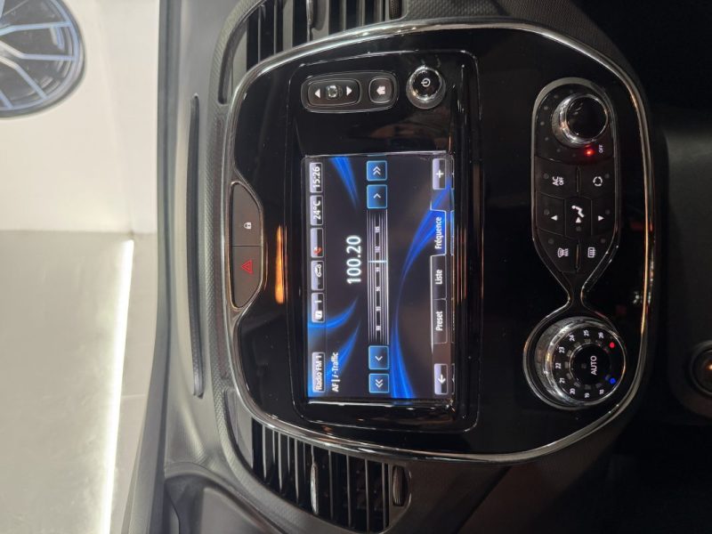 RENAULT CAPTUR 2015 1.2 TCe 120cv Zen EDC