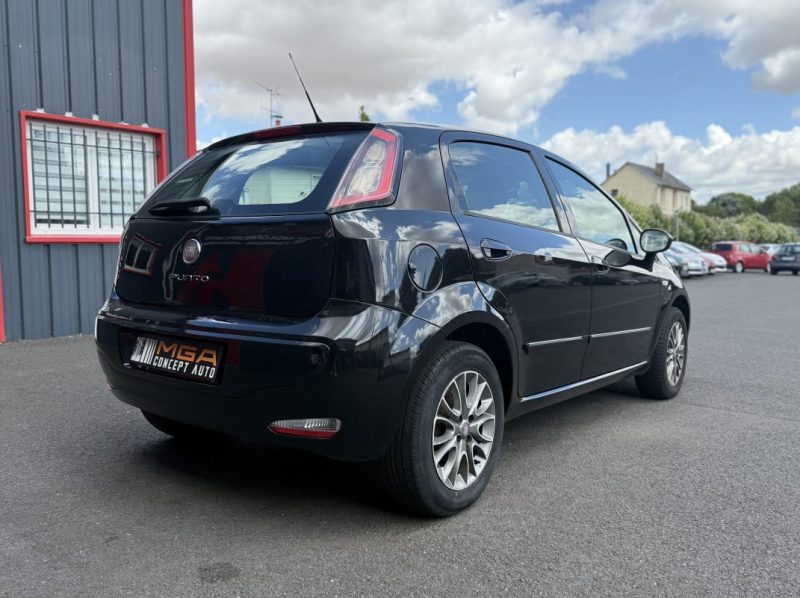 FIAT PUNTO 2011