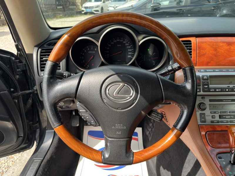 LEXUS SC430 4.3 V8 286ch Cabriolet 01/2002