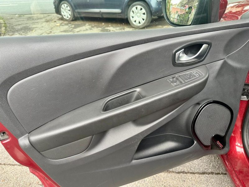 RENAULT CLIO IV 2019