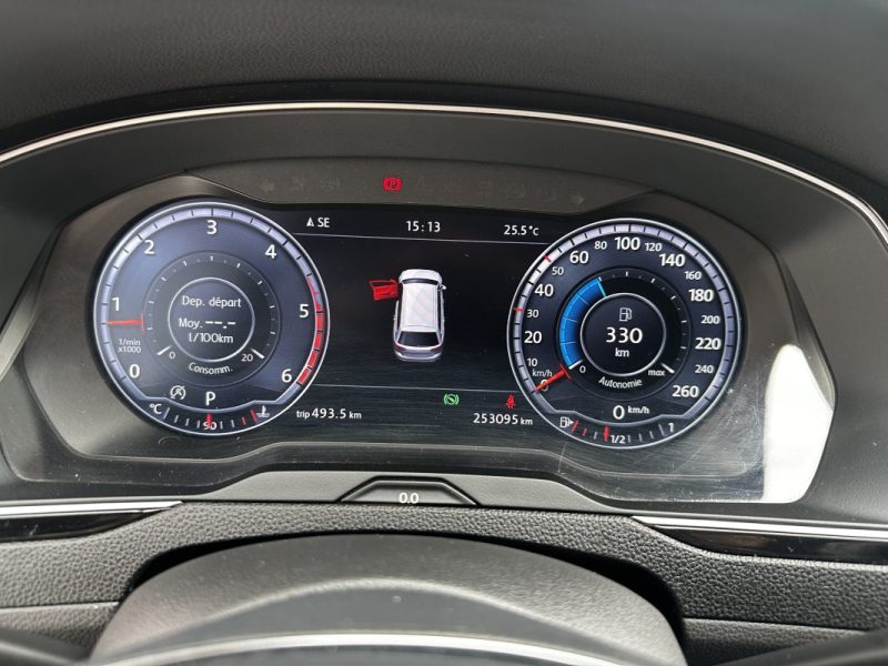 VOLKSWAGEN PASSAT VIII SW 1.6 TDI 120 BLUEMOTION TECHNOLOGY CARAT DSG7