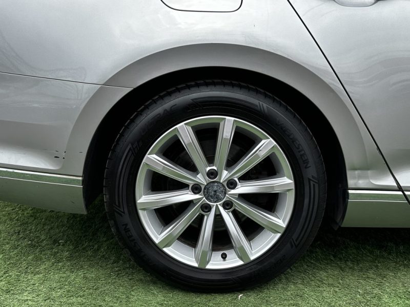 VOLKSWAGEN PASSAT VIII SW 1.6 TDI 120 BLUEMOTION TECHNOLOGY CARAT DSG7