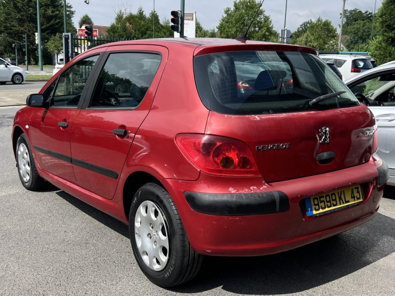PEUGEOT 307 1.6 i 110 Cv BOITE AUTOMATIQUE / 24 500 Kms CLIMATISATION - GARANTIE 1 AN